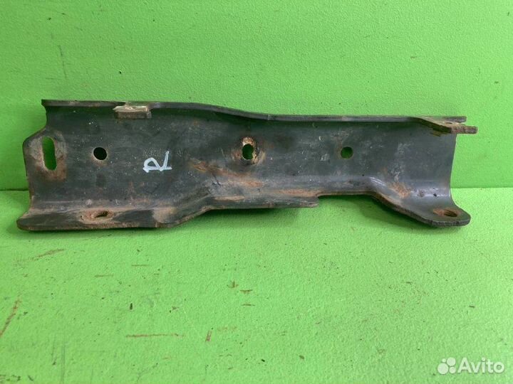 Кронштейн крепления бампера mercedes-benz actros M