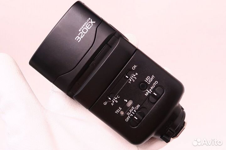 Вспышка Canon speedlite 320EX (с видео светом)