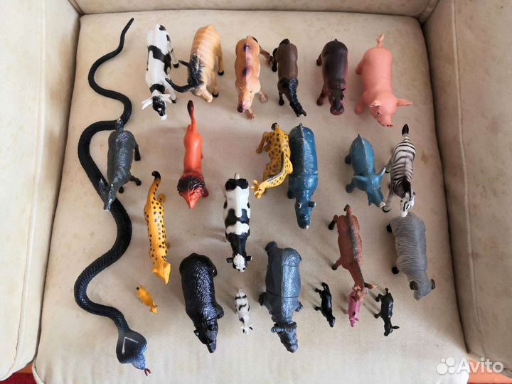 Набор фигурок животных