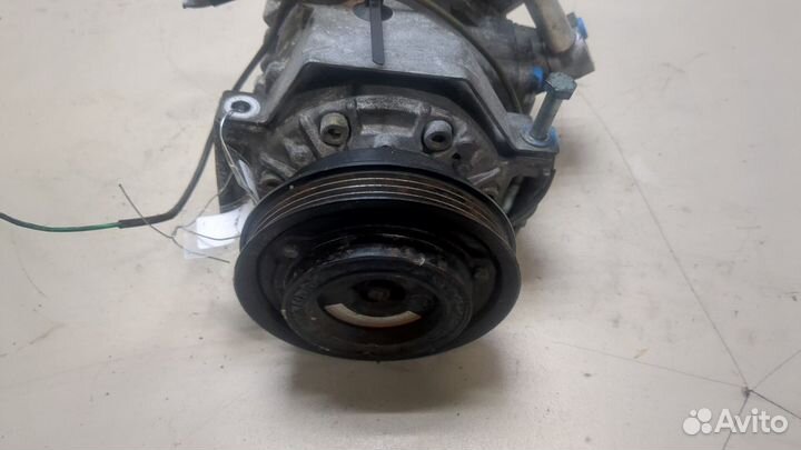 Компрессор кондиционера Volkswagen Passat 5