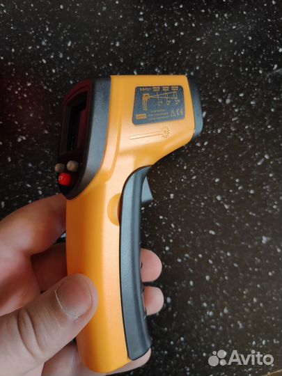Инфракрасный термометр
