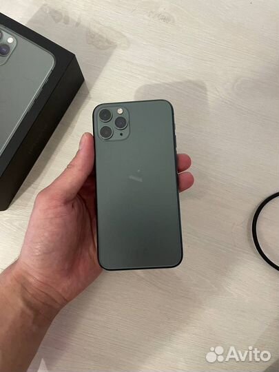 iPhone 11 Pro, 64 ГБ