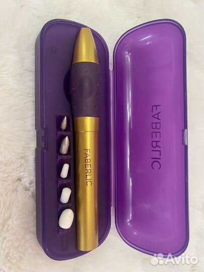 Маникюрный и педикюрный набор