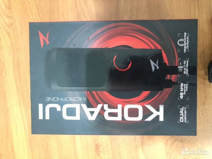 Продаю наушники и микрофон