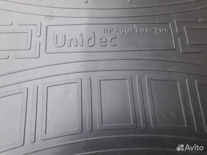 Оригинальный коврик в багажник Vesta SW, Cross