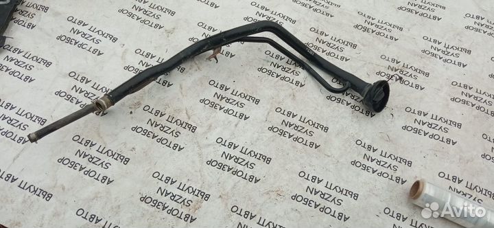 Горловина топливного бака Nissan Serena