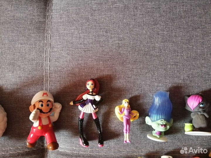 Игрушки из киндера