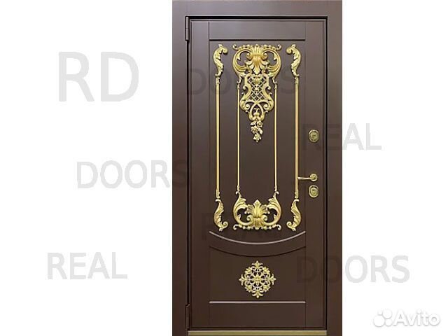 Стандартная металлическая входная дверь с ковкой