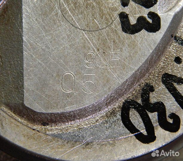 Поршень Nissan Maxima J30 VG30