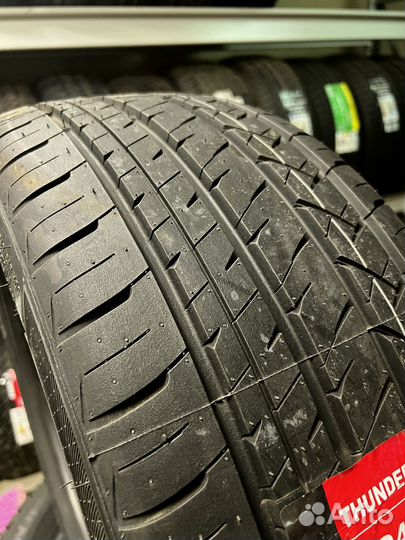 iLink Thunder U09 215/40 R18 133T