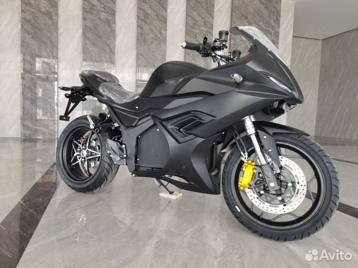 Электромотоцикл BMW RR