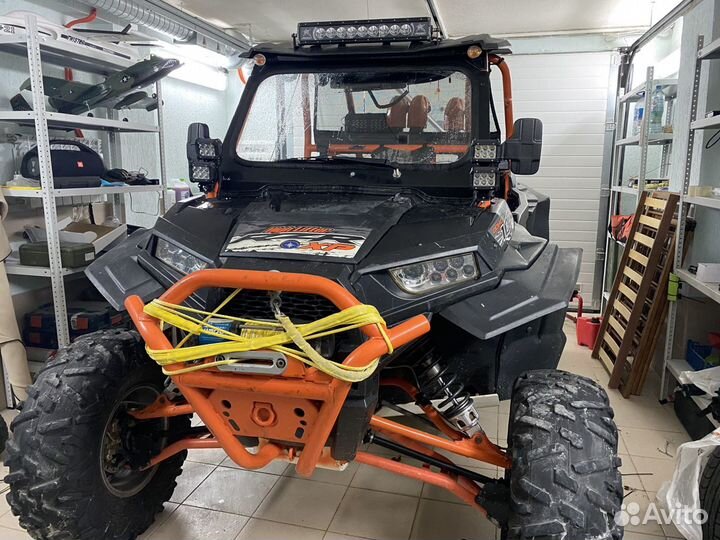 Rzr1000
