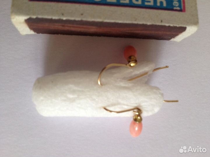 Коралловые серьги