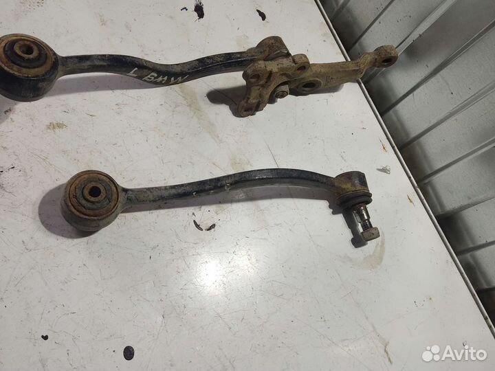 Рычаг передний нижний правый\левый 525 E34