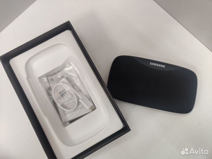 Портативная колонка Samsung EO-SG930