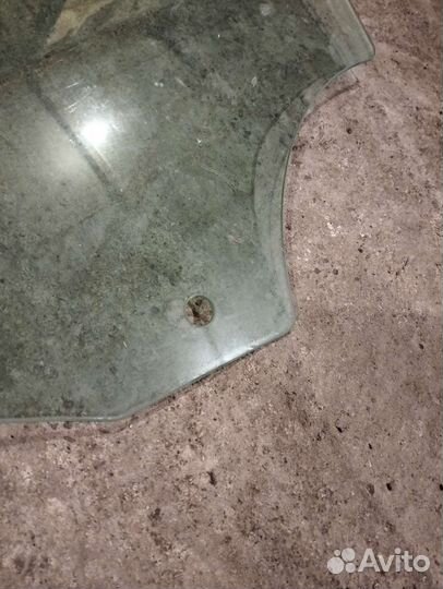 Переднее левое стекло Opel Astra J GTC