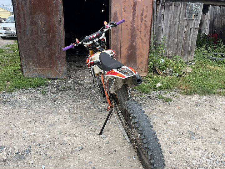 Мотоцикл Regulmoto Athlete 250