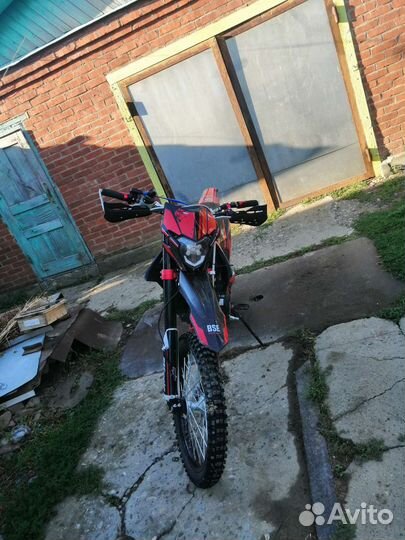 BSE Z10