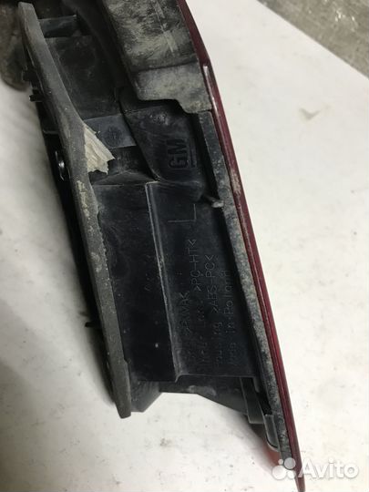 Задняя левая внутренняя фара Opel Astra J