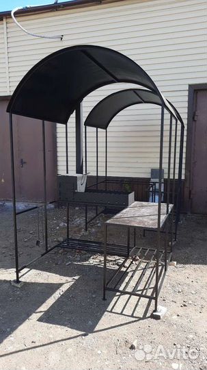 Мангал под навесом с печкой