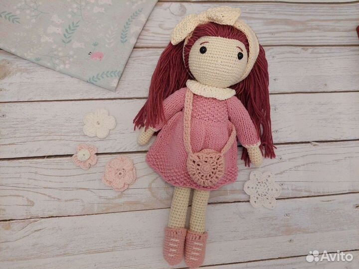 Кукла вязаная игровая