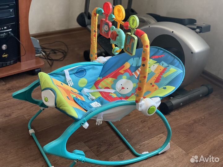 Шезлонг для малышей с вибрацией 3м+