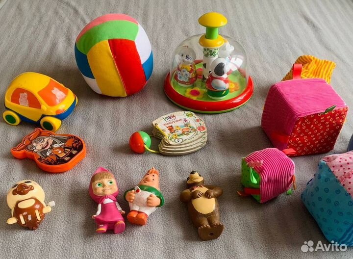 Развивающие игрушки пакетом до года