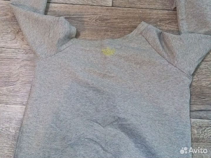 Спортивный костюм adidas