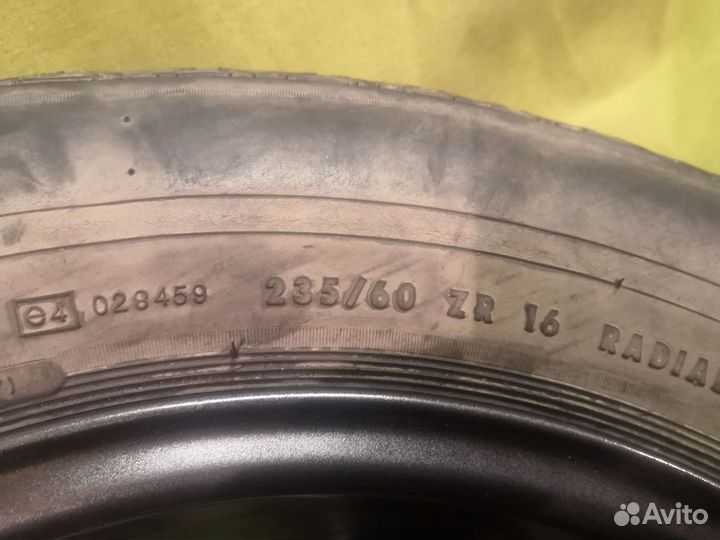 Continental 235/60 R16