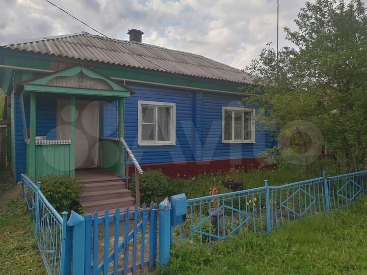 Дом 35 м² на участке 20 сот.