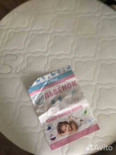 Матрас в круглую кроватку