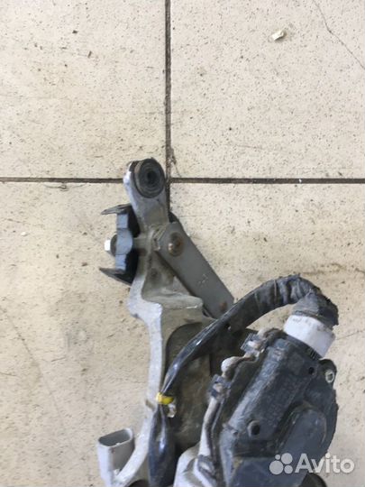 Трапеция дворников Toyota Corolla E150