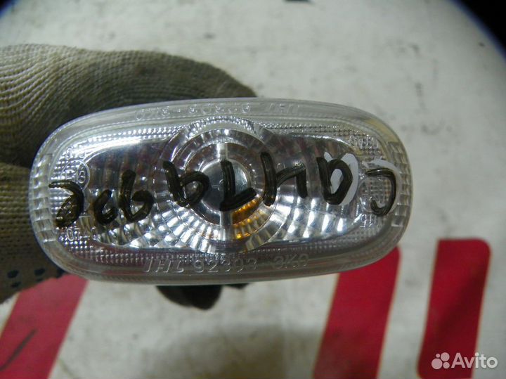 Повторитель в крыло Hyundai Santa Fe