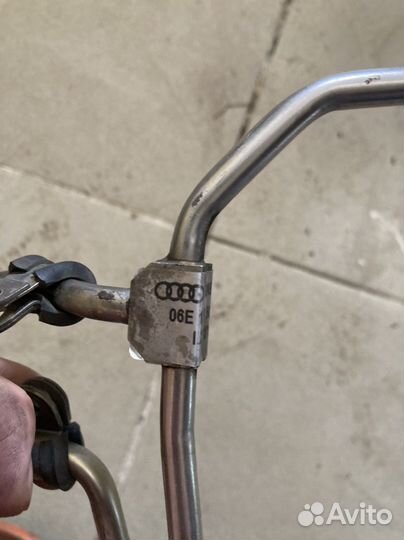 Топливопровод Audi A5 8T cala 06E127501AB