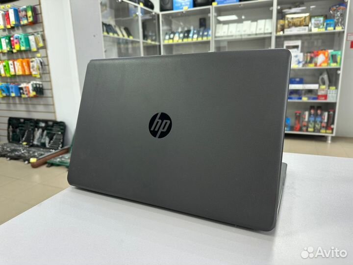 Ноутбук Core i3-6006U 2.00GHz Ram 8gb