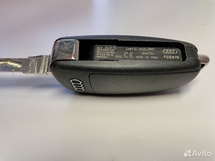 Выкидной ключ audi A3/Q3