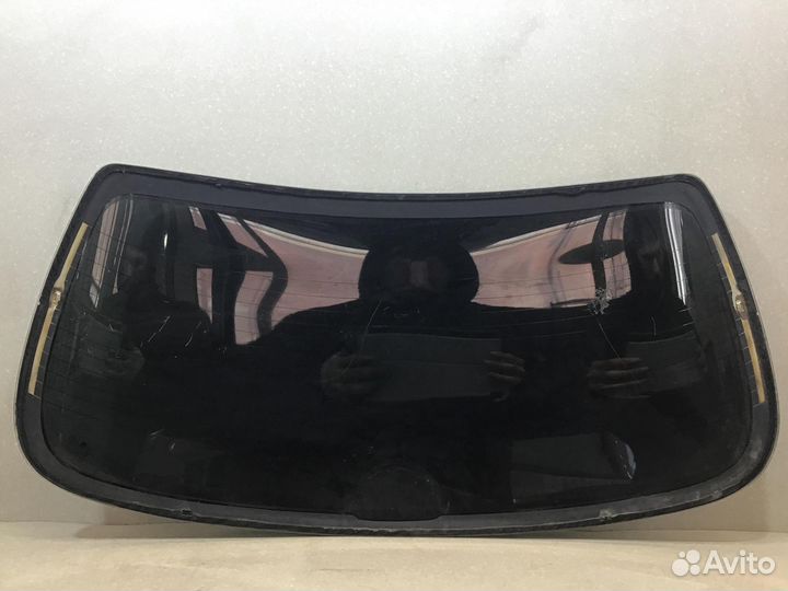 Стекло заднее Kia Spectra 2001-2011