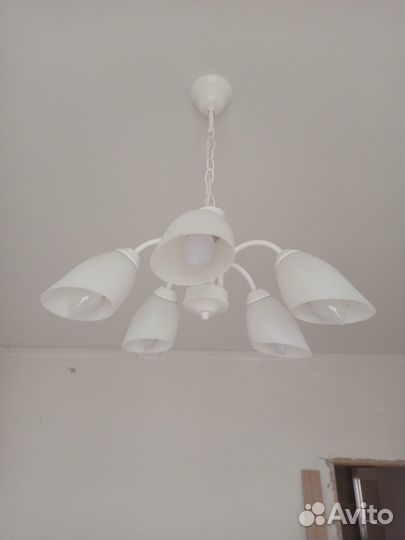 Люстра на 5 ламп