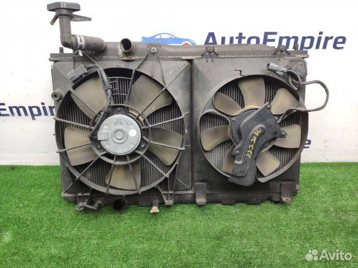 Радиатор двс Honda Civic 4D R18A1 2009
