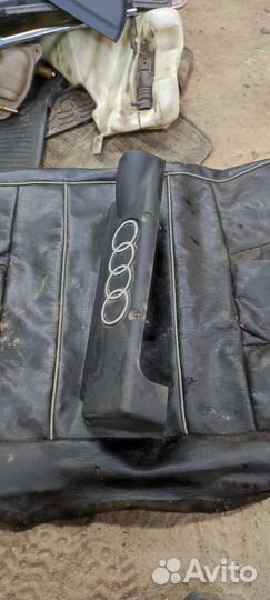 Крышка двигателя Ауди А4 Б5