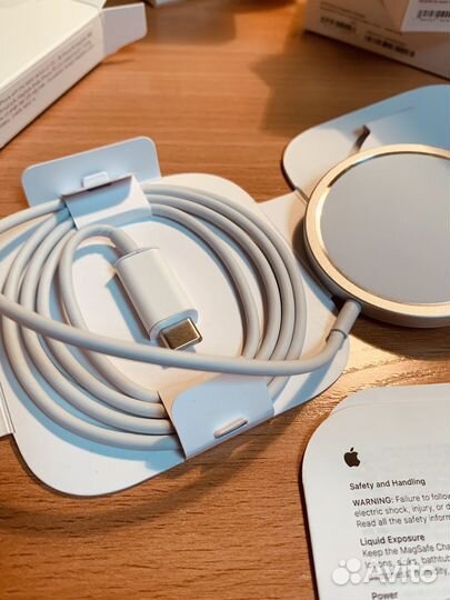 Magsafe Charger + наушники AirPods