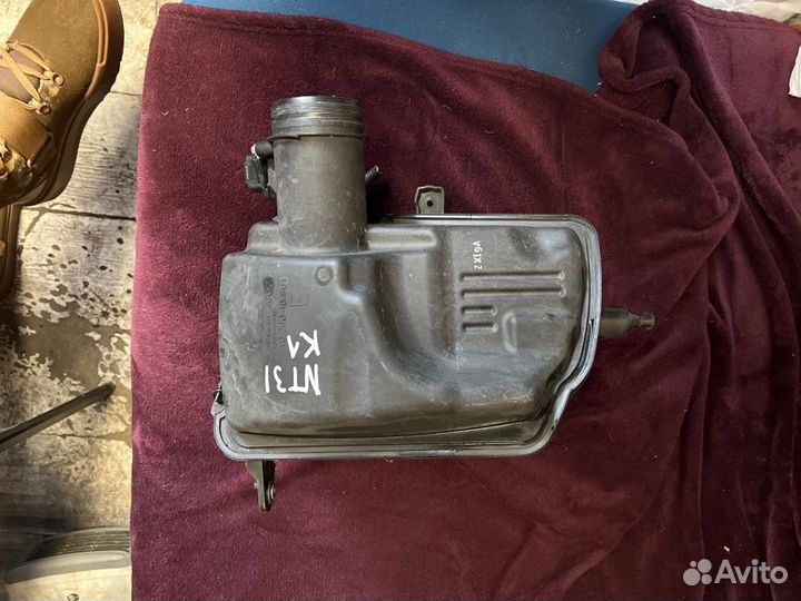 Корпус воздушного фильтра Nissan X-Trail NT31