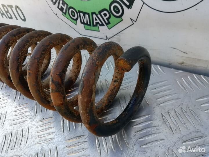 Пружина задняя Mercedes Benz W210 Седан