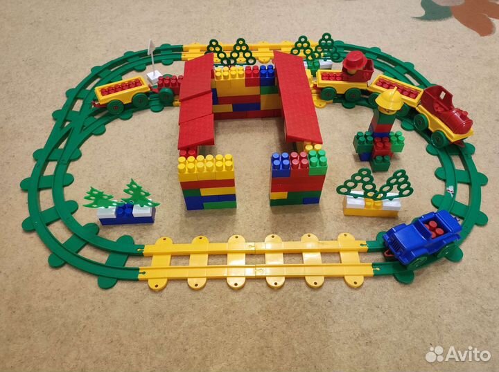 Железная дорога, конструктор, машинки, домик