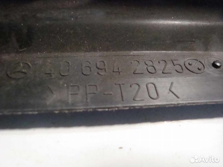 Накладка задней стенки багажного отделения C140 A1