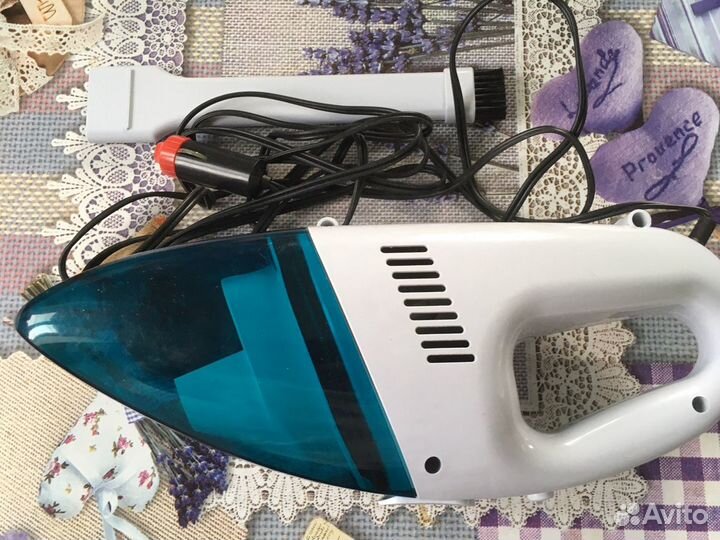 Автомобильный пылесос