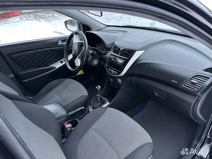 Hyundai Solaris 1.6 МТ, 2012, 212 000 км