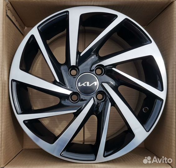Kia Rio, Hyundai Solaris R15 новые