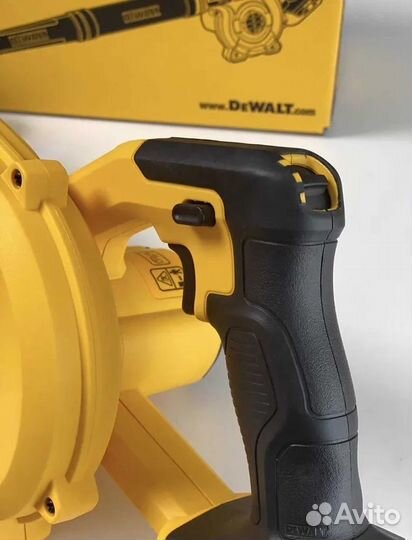 Воздуходувка DeWalt DCV100