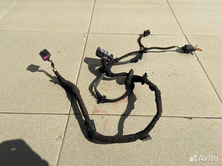 Проводка двери задняя правая Volkswagen Golf 4